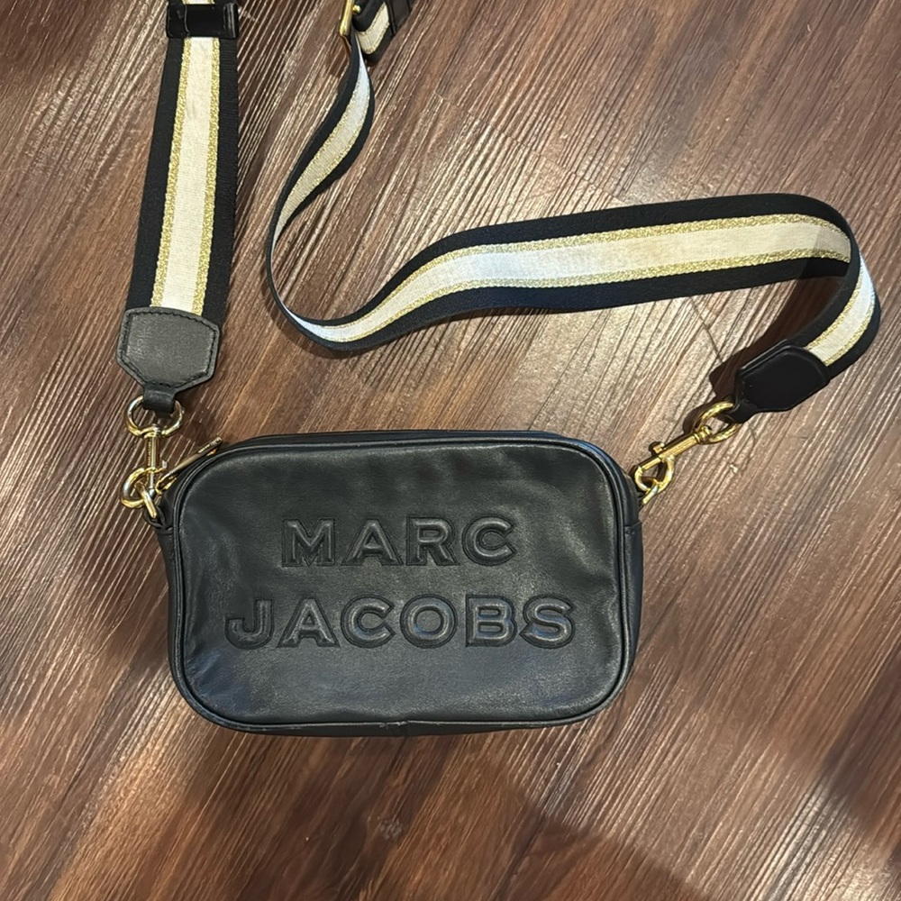 Marc Jacobs Flash